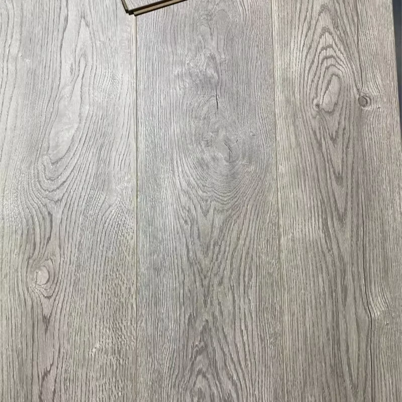 12mm AC4 Class32 Oak Laminate Floor Modern Design Style Easy Click Installation for Living Room