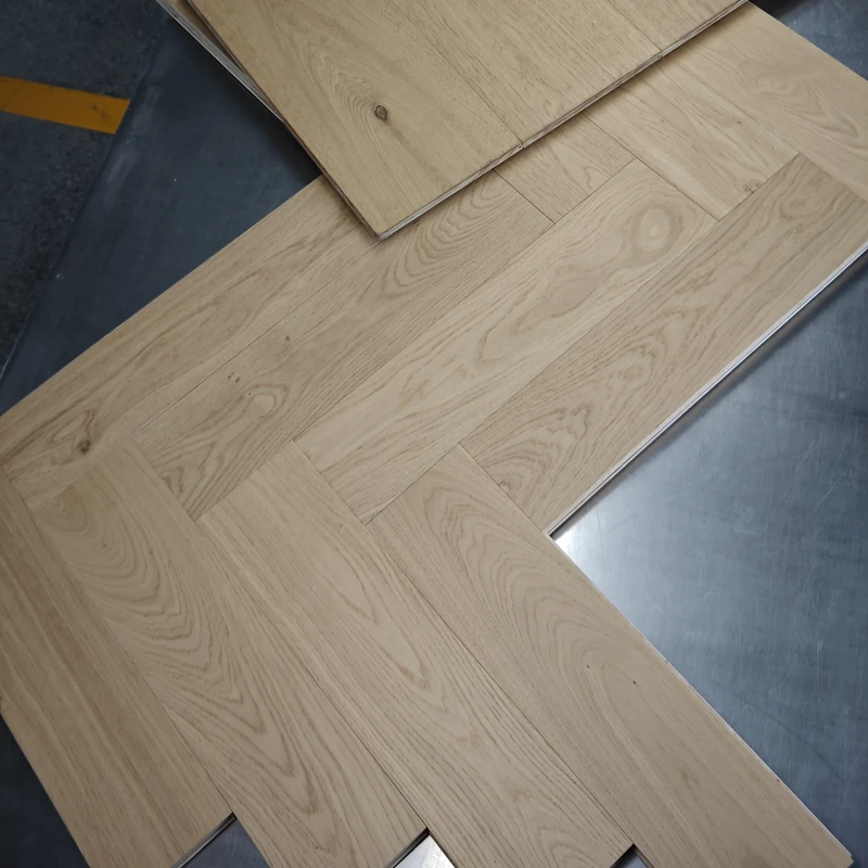15mm Herringbone Oak Solid Wood Multi Layer Composite Floor Engineered Flooring for Bedroom Indoor Use