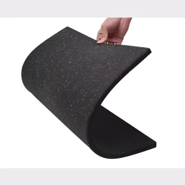 3-50mm Thick Anti Shock Gym Roll Flooring Soft Rubber Mat With Granules Protective Fitness Flooring