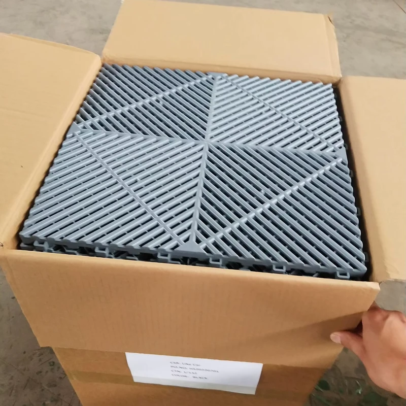 400*400*18mm Anti Slip Garage Flooring Pp Interlocking Floor Modular Workshop Garage Floor Tiles