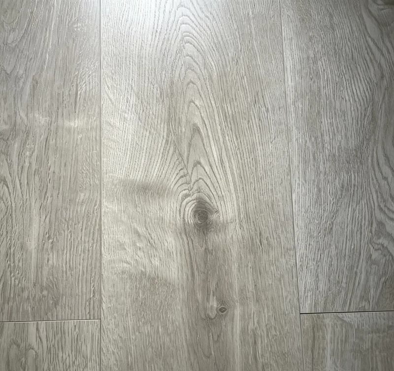 7mm 8mm 10mm 12mm AC4 Click HDF Modern Matte Anti Slip Waterproof Laminate Flooring for Living Room & Hotel