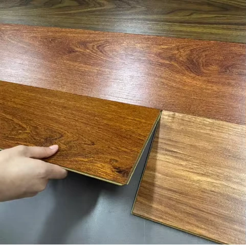 8mm 12mm Wood Pisos Laminados Laminate Flooring High Glossy Laminated Board Floating