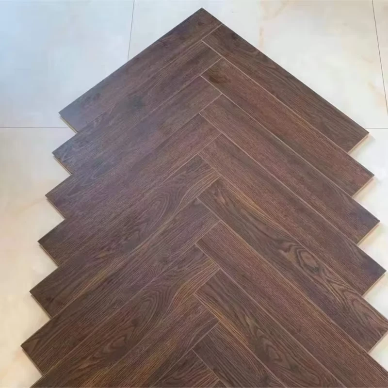 8mm Eir Waterproof Oak Wood Laminate Flooring Living Room Laminate Flooring