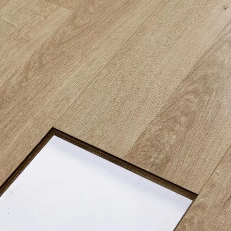 AC3 High Quality Timber 8mm Laminate Flooring Durable Waterproof Glossy Wood Colors Click Installation High Gloss Technique