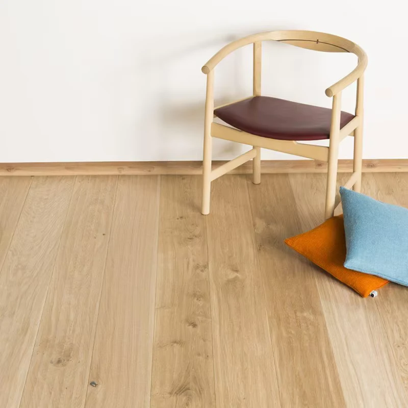 Affordable Modern REACH 9 Coat UV Lacaquered European Oak Grade ABCD Non-toxic White Oak Flooring Engineered Wide Plank