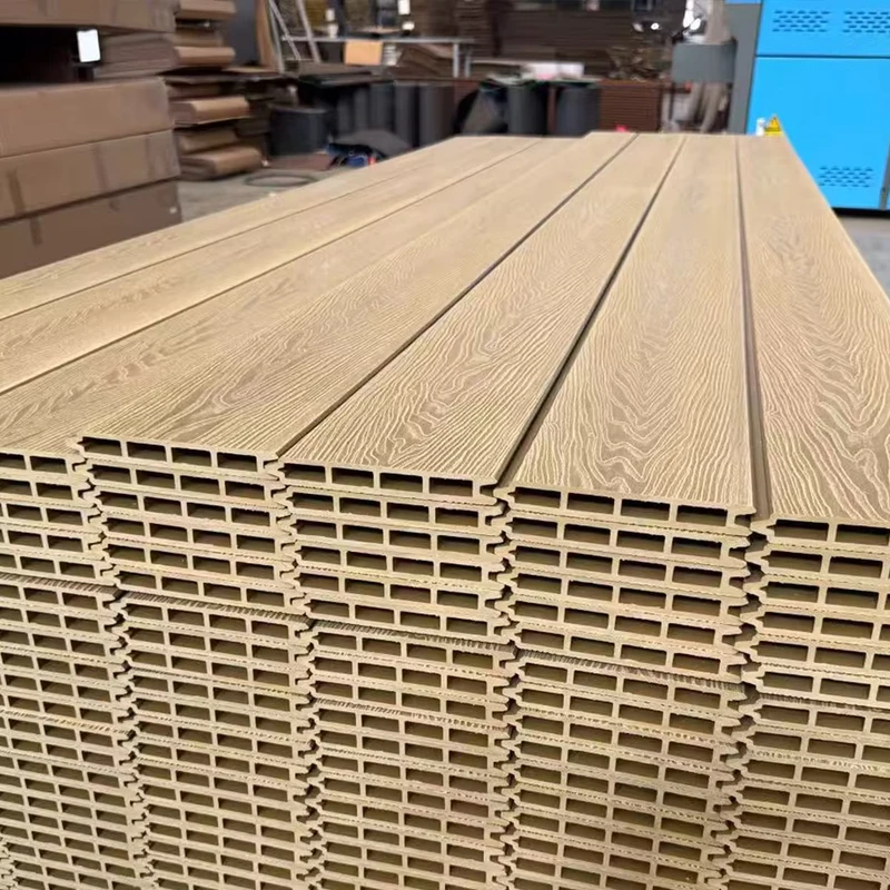 Anti-Slip Exterior WPC Decking Board Natural Wood Grain Flooring for Pool Deck Patio