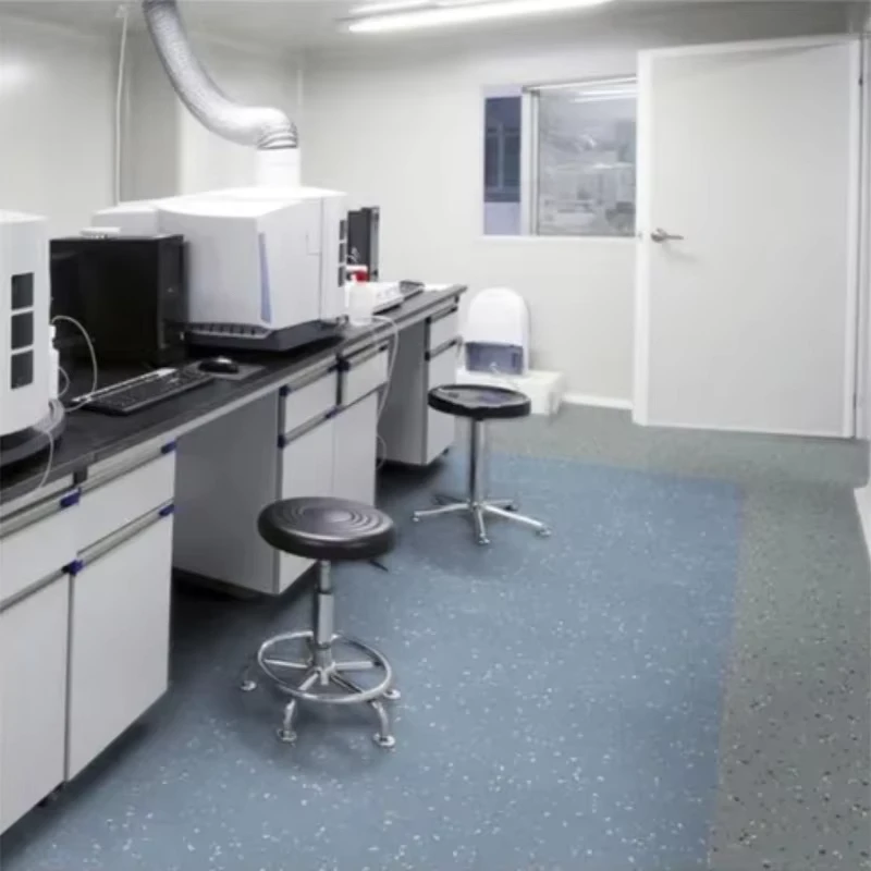 Anti Static Impact Resistance Consistent Color and Pattern 2mm 3mm Vinyl PVC Cleanroom Flooring for Laboratory Workshop