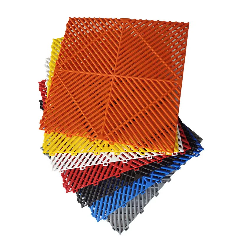 Anti slip interlocking plastic flooring for indoor car washes outdoor balconies and pavilions