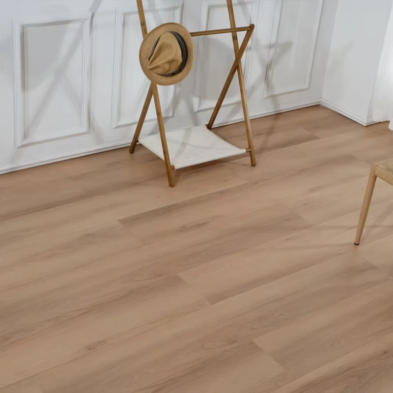 BALOM High Performance Waterproof Matte Finish Natural Oak 12mm HDF Click Lock Wood Grain Laminate Flooring Tiles