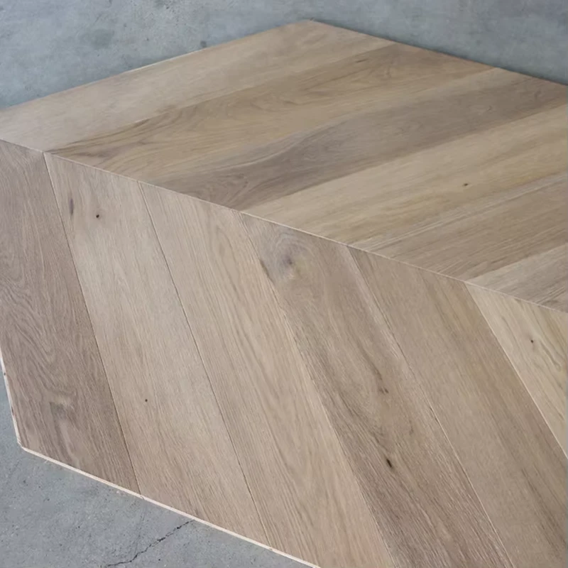 Bright Color and High Quality Oak Chevron Parquet Engineered Flooring 100% Waterproof Wide Plank Flooring
