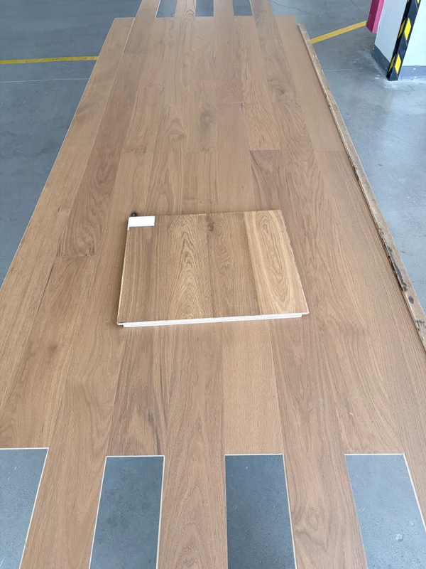 Budget Friendly Engineered Wood Flooring Slice Cut Clean Surface Economy Grade for Affordable Housing Projects