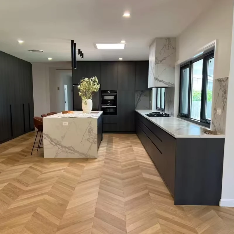Building Materials Hardwood Composite Laminate Floor Multi Layer Engineered White Oak Solid Wood Kitchen Living Room Flooring