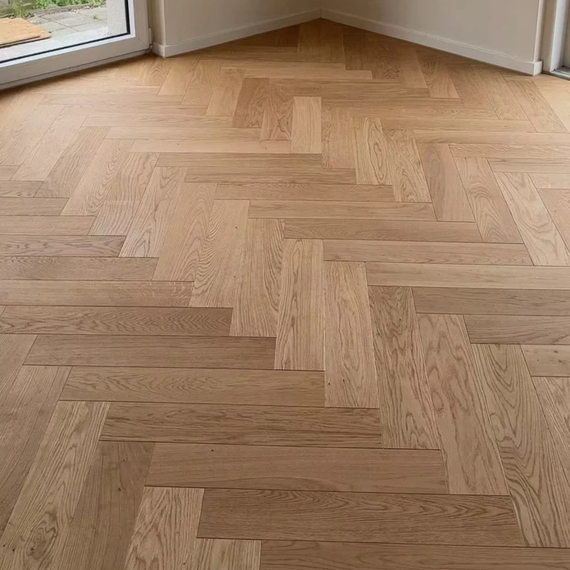CBMmart Popular Style Wooden Teak Wood Flooring Floor Planks Durable New Design White Oak Flooring Wood Grain