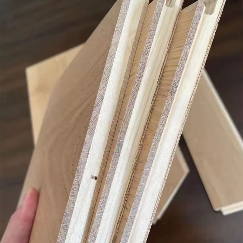 China Manufactory Solid Hardwood Flooring 3 Layer Wood Flooring White Oak Engineered Flooring