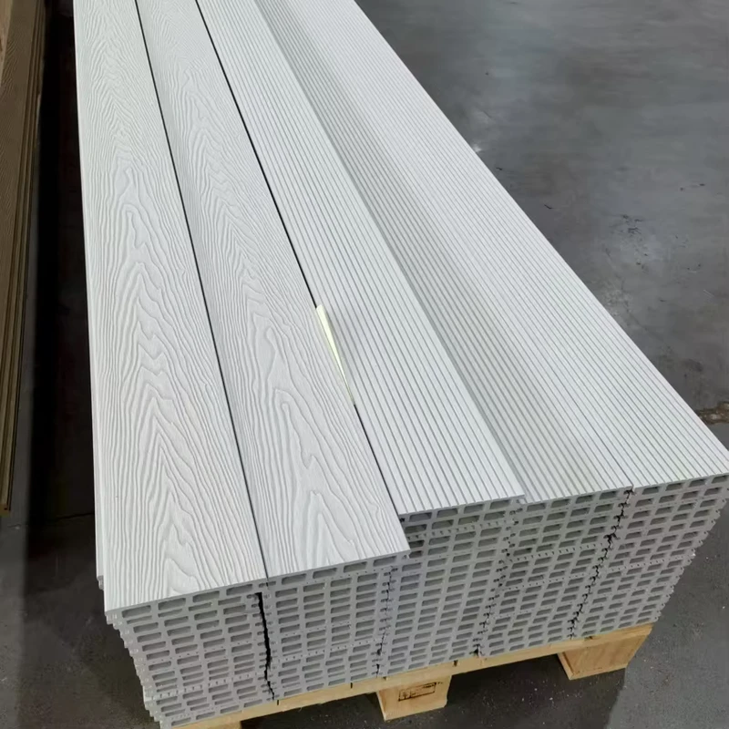 China Manufacturer High Quality White Wpc Composite Bamboo Decking Boards Garden Terrace