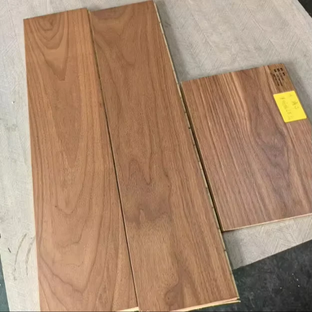 Click and Lock Engineered Wood Flooring Multi layer Water resistant Hardwood Flooring Black Walnut Wood Flooring for Indoor