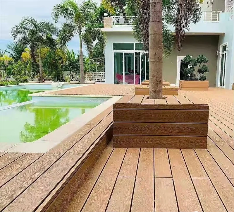 Co extrusion WPC Wood Plastic Composite Decking Waterproof Flooring with Wood Grain Surface Eco Friendly Outdoor Decking