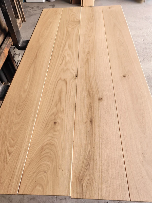 Commercial Grade Oak Engineered Flooring 15mm Thick for Restaurant Mall Flooring