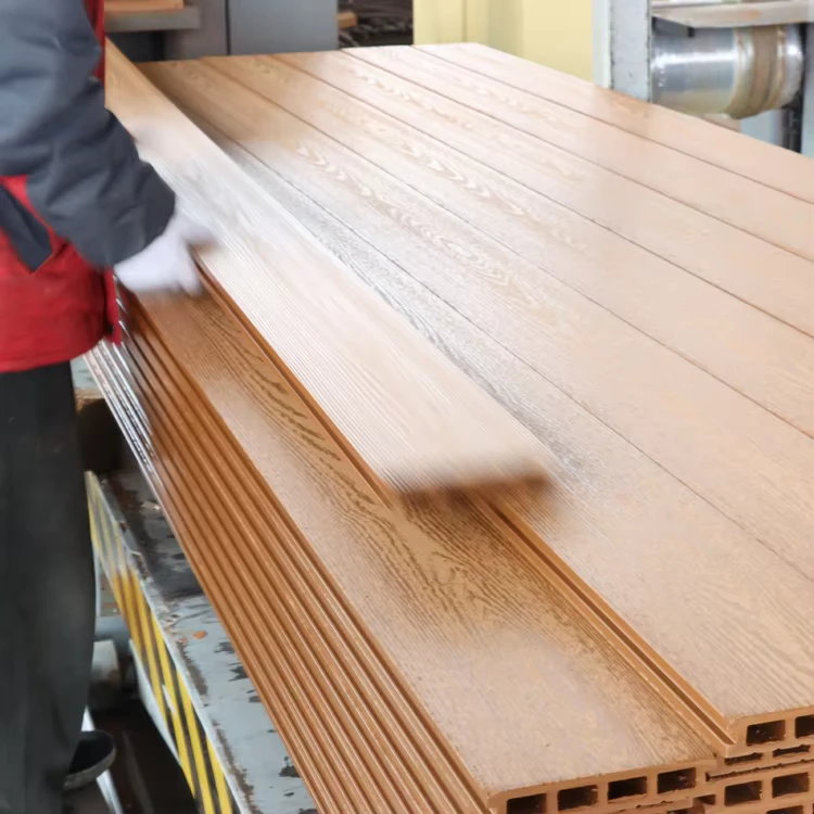 Composite Decking Outdoor Wood Plastic Composite Deck Material Deck Tiles