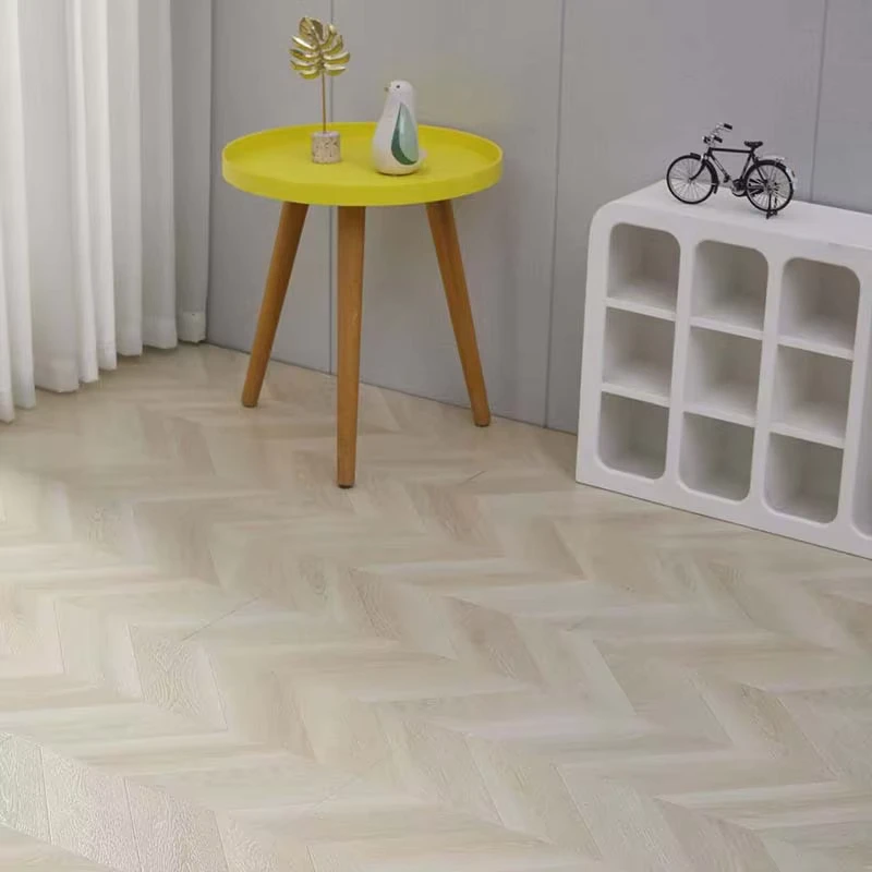 Cost Effective AC5 Ultra Durable Scratch Proof Laminate Flooring Eco Friendly Water Resistant Herringbone Kitchen Apartment