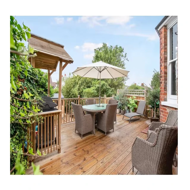 Customizable Pine Anti-Corrosion Outdoor Decking Wooden Decking