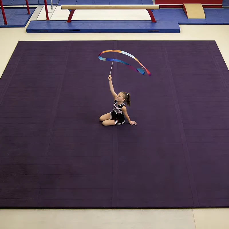 Customized Color Purple XPE Foam Carpet Roll Out Mat for Cheerleading Tumbling Anti Slip Shock Absorption Gymnastic