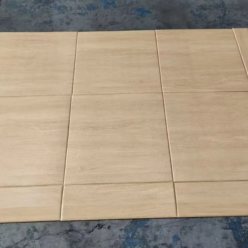 Durable Wood Grain Rubber Tile Sports Floor Tiles 1.5 5CM Thick Non Slip Waterproof Easy