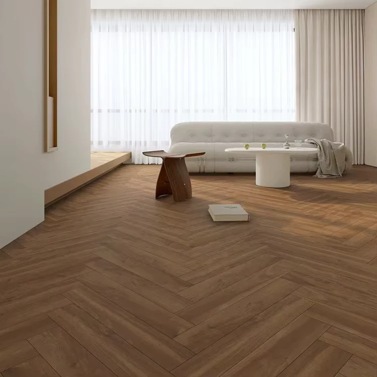 Easy Installation High Density and Hardness 8MM 10MM 12MM Thickness Laminate Flooring