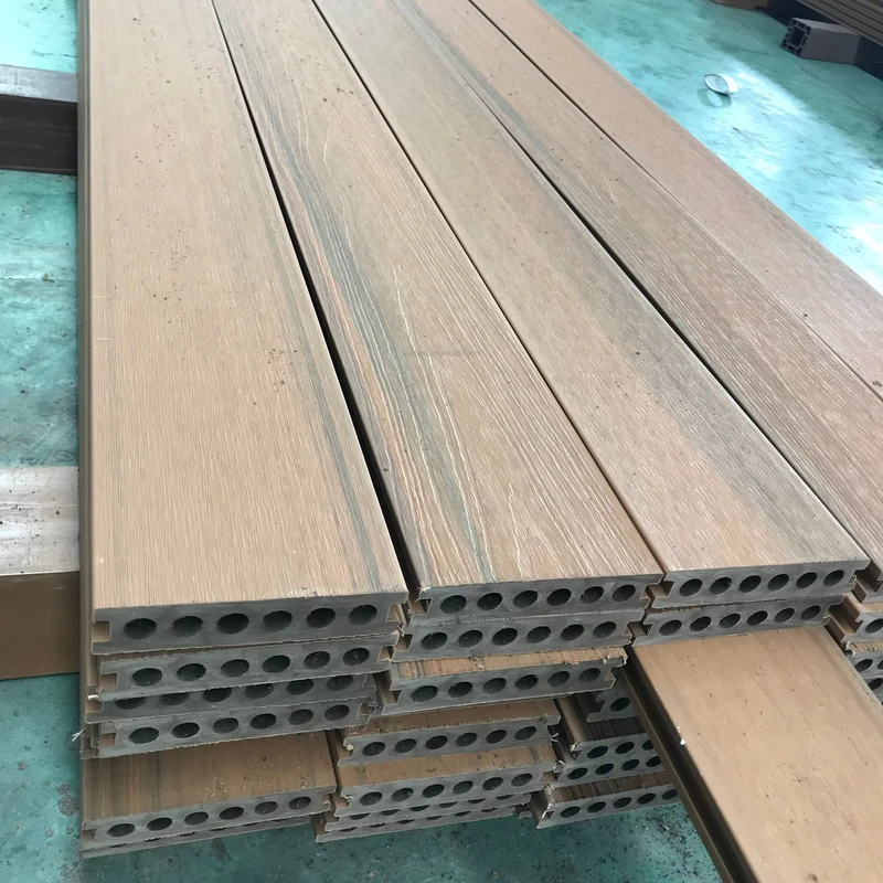 Easy Installation Waterproof Outdoor WPC Decking Wooden Flooring