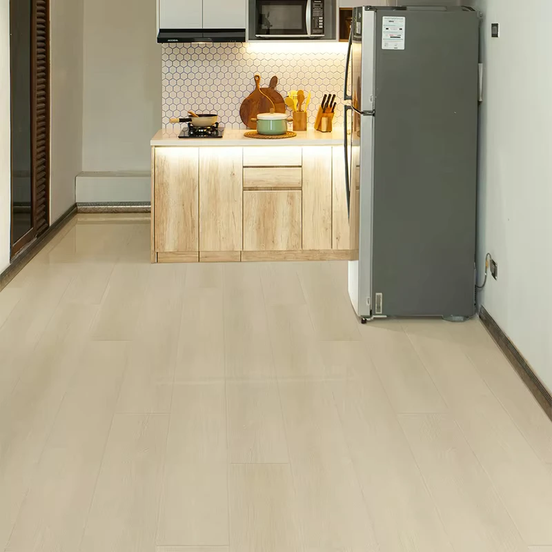 Eco Friendly Luxury SPC Vinyl Plank Flooring Waterproof Sound Reducing AC3 AC4 AC5 Wear Resist Hotel Villa House