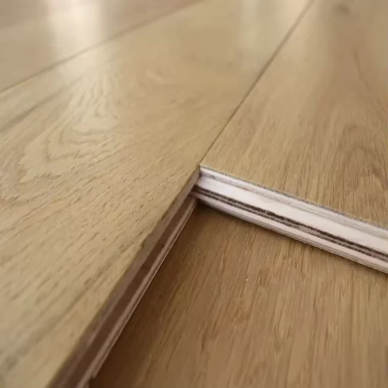 Eco-Friendly Oak Engineered Hardwood Floor Timber Floor Parquet Floor with Various Sizes