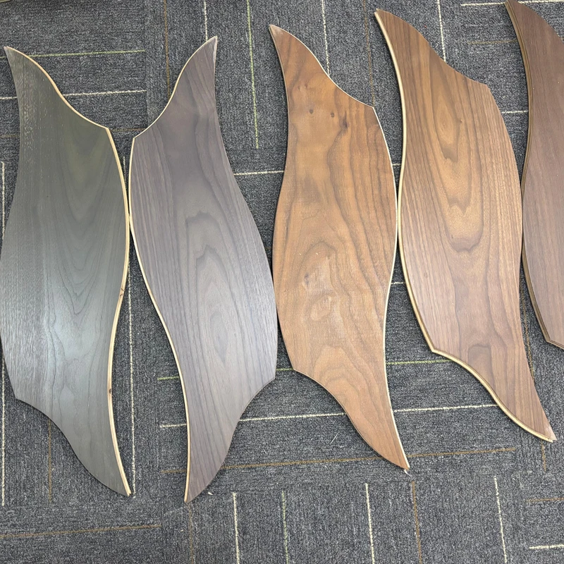 European Oak Multilayer Engineered Wood Flooring Contemporary Fan Shaped Leaf Design