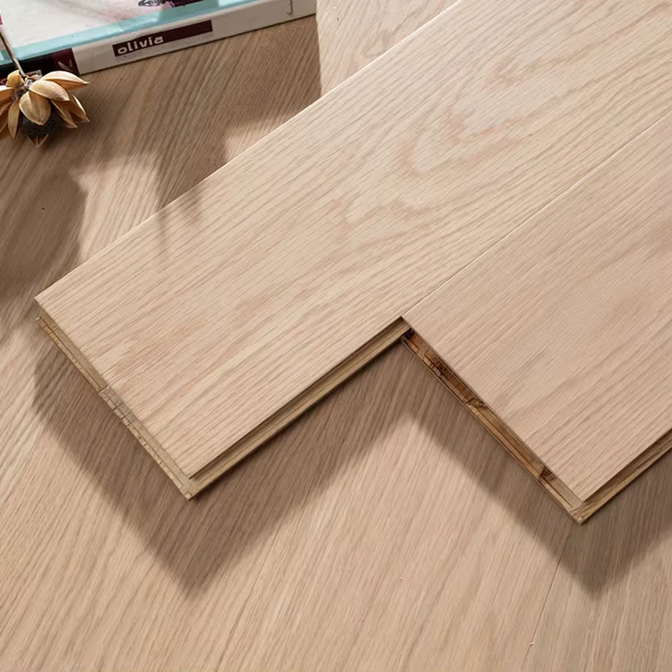 European Style Customizable Oak Hardwood Floor Smooth Engineered Flooring for Living Room