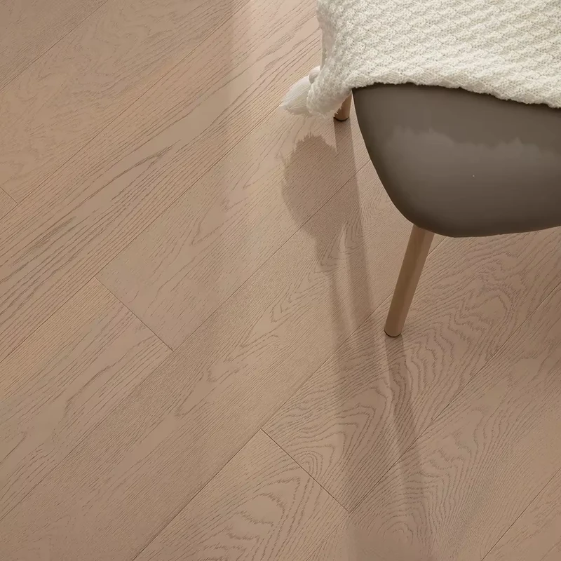 European White Oak Multi Layer Brushed Modern Wood Flooring Eucalyptus Core Natural Gray Cream for Heating Click Lock