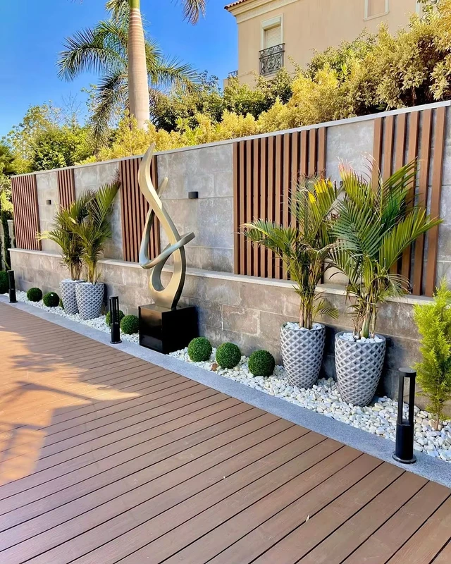 Factory Directly Sale Outdoor Waterproof Wood Plastic Decking Anti Slip WPC Composite Flooring for Garden