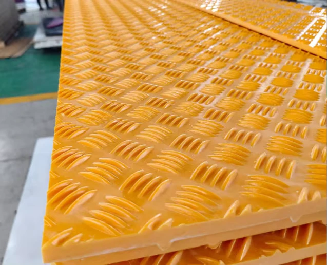 Factory Supply Good Quality Floor Protection Mat Plastic Sheet HDPE Temporary Road Mats