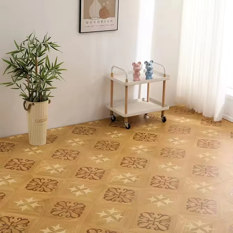 Flooring Laminated Flooring 12 MM Use for Living Room showroom Classic Design