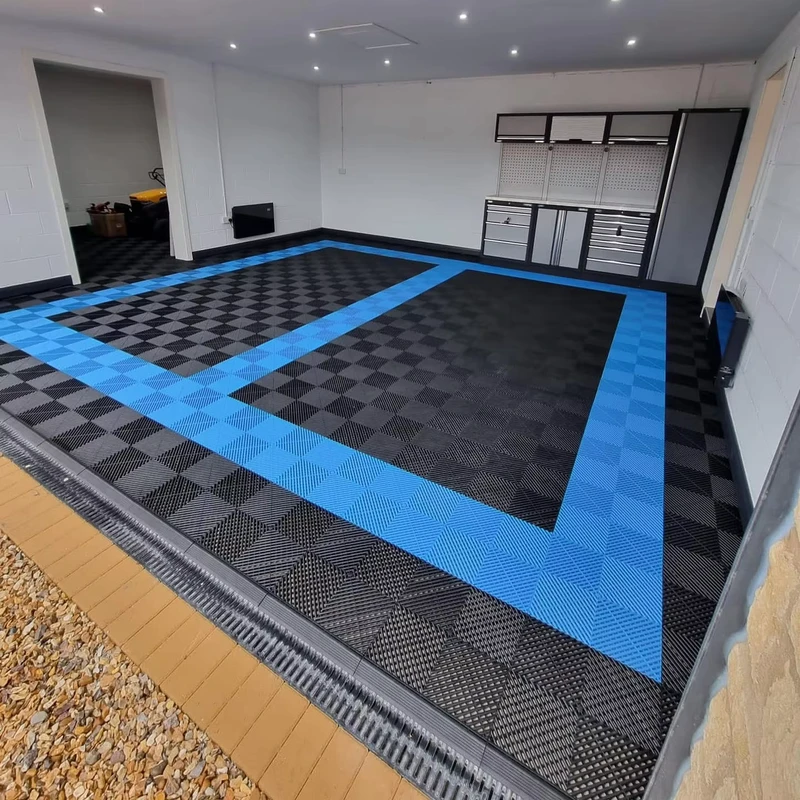 Heavy Duty Vented Interlocking Garage Floor Tiles Plastic Garage Flooring for Car Detailing Shop Workshop Shownroom
