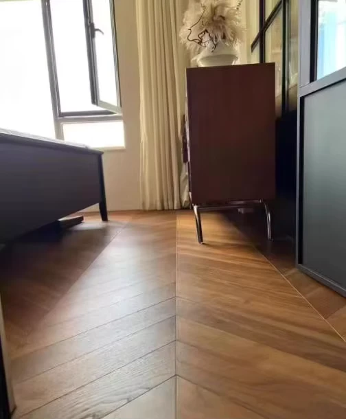 Herringbone Wood Flooring Engineered Flooring Black Walnut French Style for Home