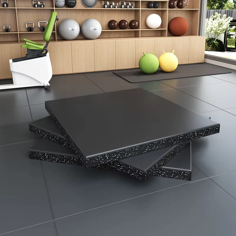High Density Durable Wood Grain Rubber Tile Eco Odorless Gym Flooring with Shock Absorption Protective Flooring Mats