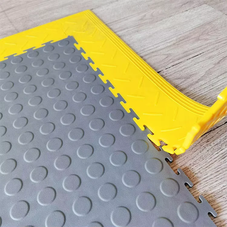 High Density Industrial Floor PVC Tiles Anti slip Interlocking PVC Workshop Floor Mats PVC Garage Floor Tiles