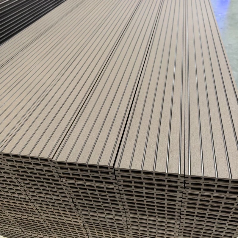 High Quality WPC Decking Hard Wearing Composite Waterproof Patio Co Extrusion WPC Outdoor Decking