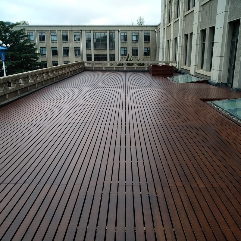 High Strength Outdoor Decking ECO Friendly Waterproof Anti UV FSC Certified Pressure Treated Wood Boards