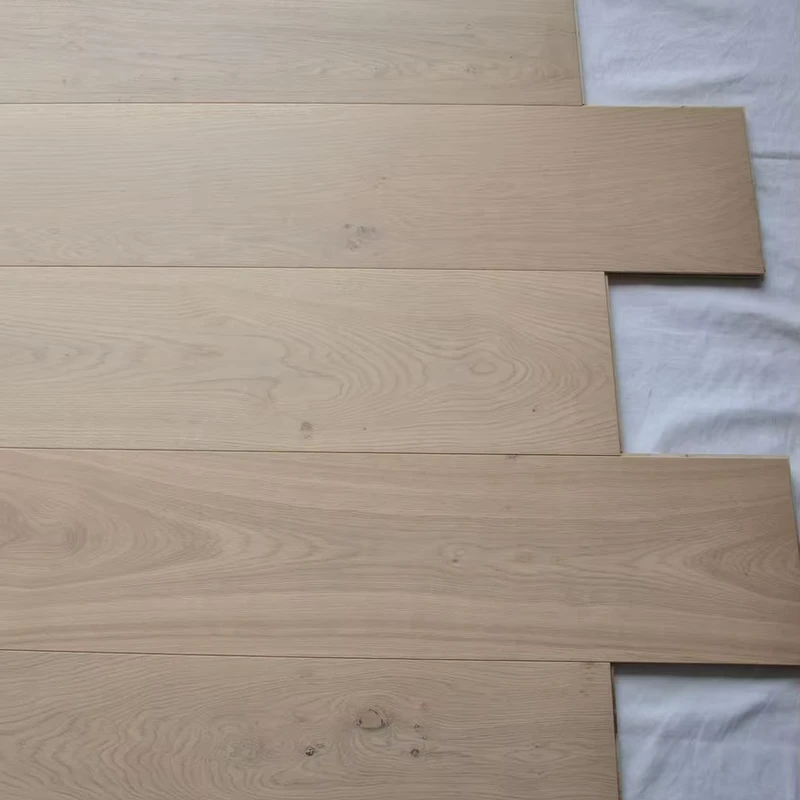 Indoor and Home Usage Engineered Oak Flooring Customized European White Oak Real Wood Flooring
