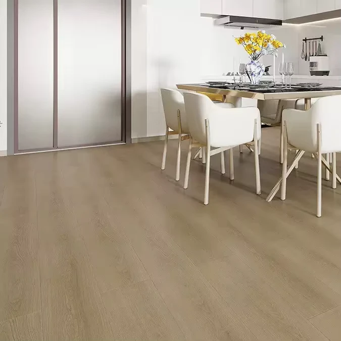 Indoor3Layer Composite Wood Flooring Standard Size Factory Direct Sale Parquet UV Finish Interior Natural Grain Bedroom E0/ENF