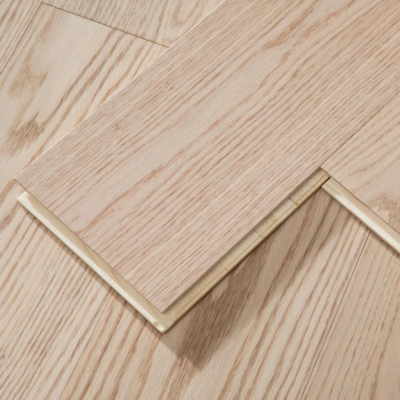 Interior Designers Modern Three Layers Engineered Wood Flooring Red Oak Veneer 3.0mm Thickness Smooth