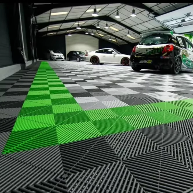 Interlock Modular Non slip pp Plastic Flooring Tile Garage Flooring for Workshop Car Show Shop Garage Floor Tile Designer