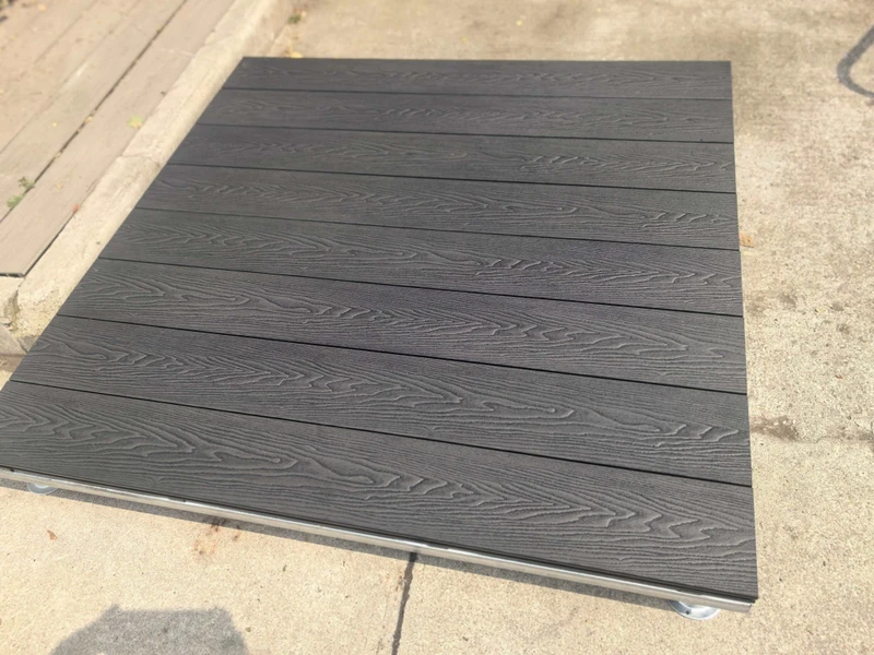 Kelai Skin friendly 3D Embossing Wood Grain Deck Boards Wood Plastic Composite Decking Outdoor Wpc Decking