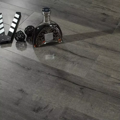 Laminate Flooring Good Quality Durable Click Type From China Factory Modern Design High Gloss AC3 Wear Resistant