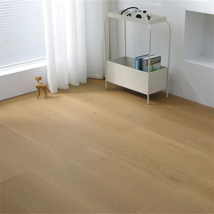 Light Brown Oak & Three Layer Engineered Wood Flooring Long Multilayer Plank for Living Room Application
